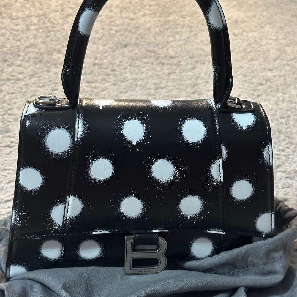 BALENCIAGA
Women Hourglass Polka Dot Leather Tote Shoulder Bag Black